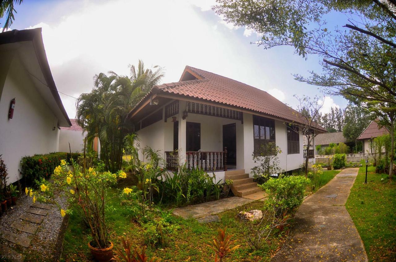 Chaiyo Resort Phuket Extérieur photo